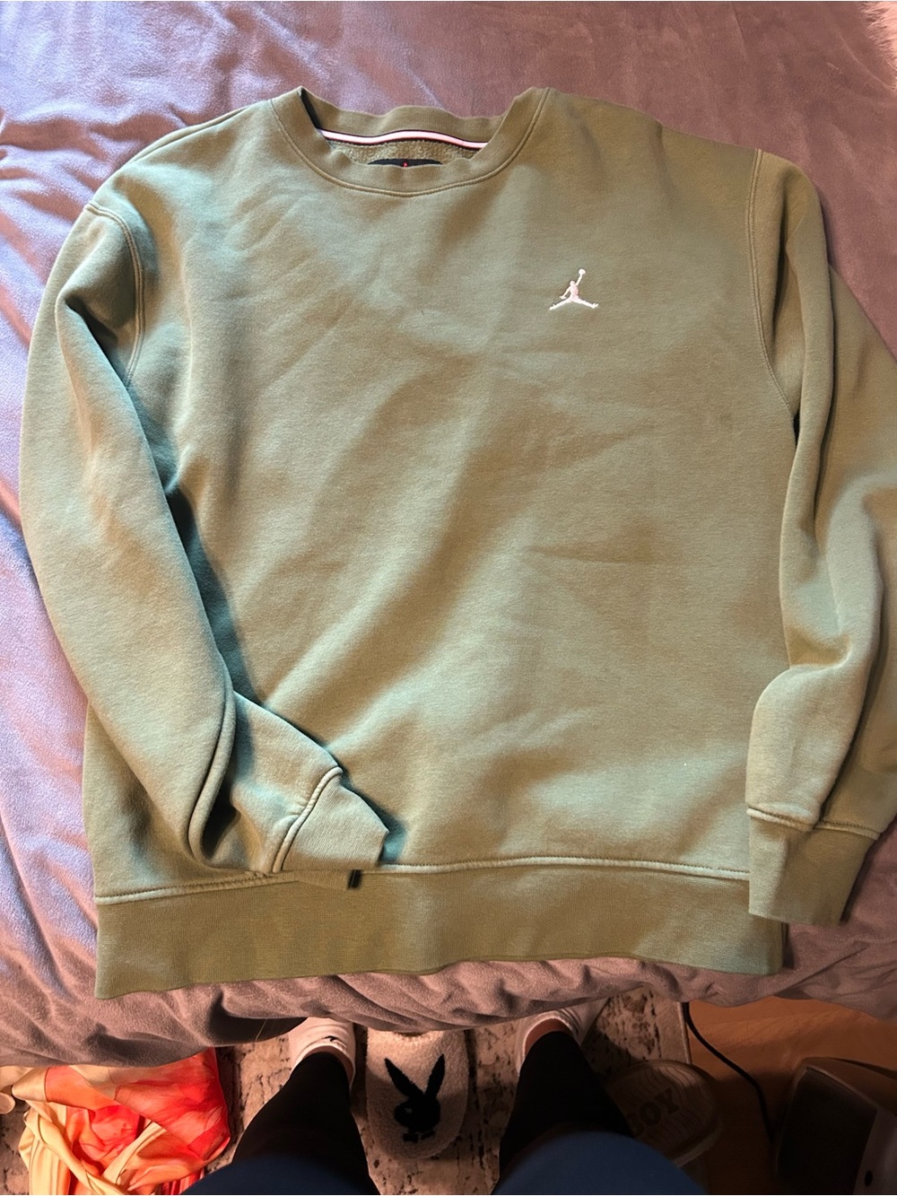 Jordan Men’s Crewneck Sweatshirt in Olive